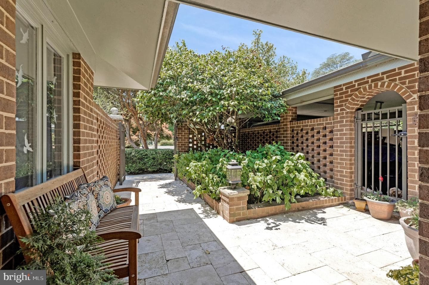 6952 Kyleakin Court photo 4