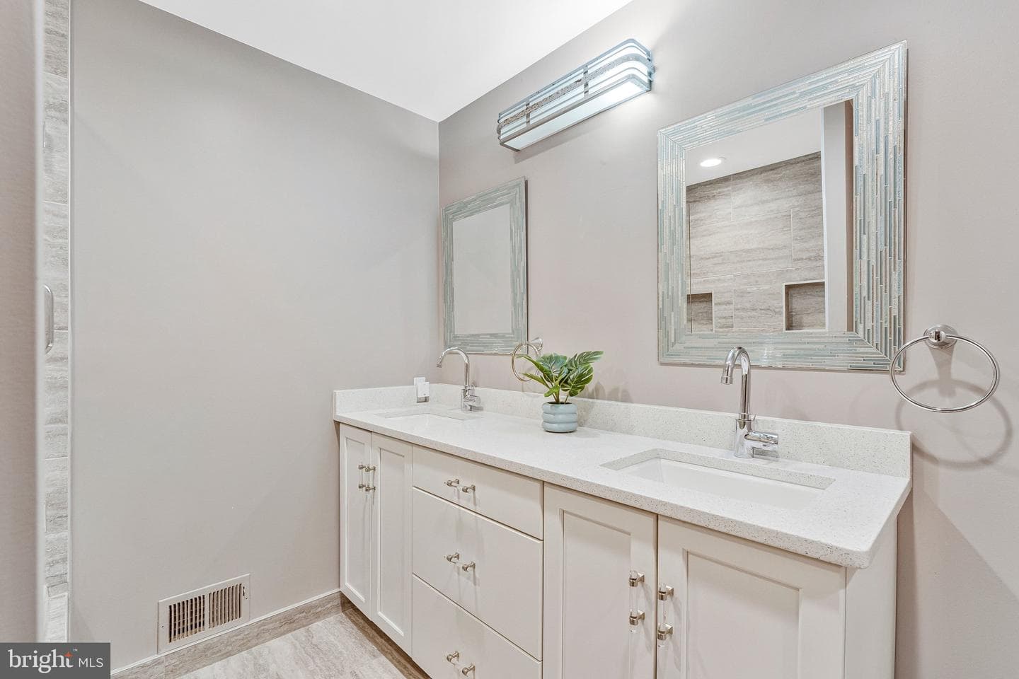 6952 Kyleakin Court photo 45