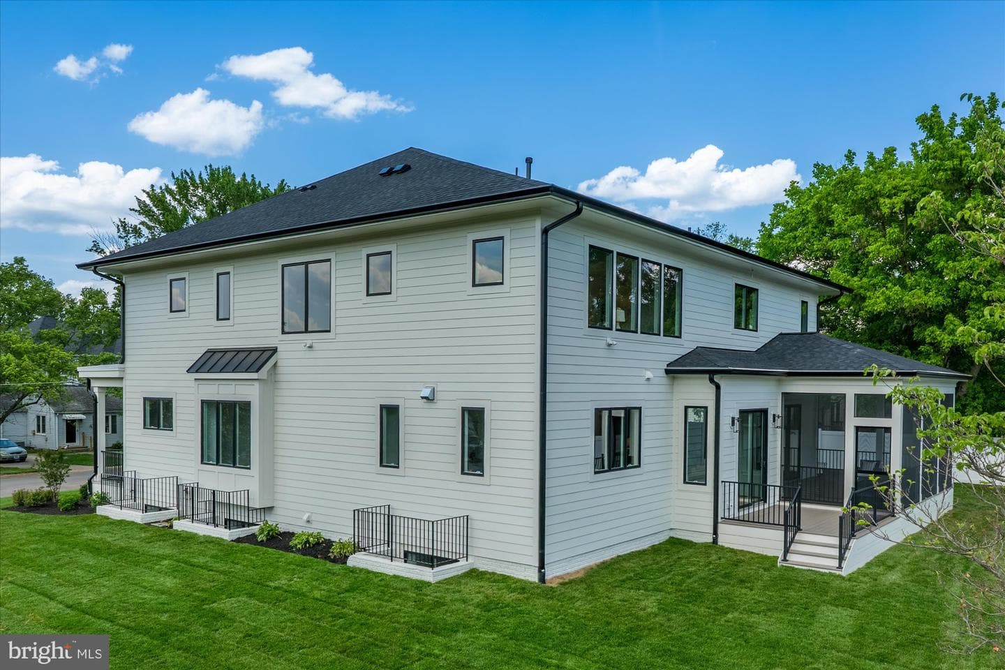 6523 Elmhirst Drive photo 108