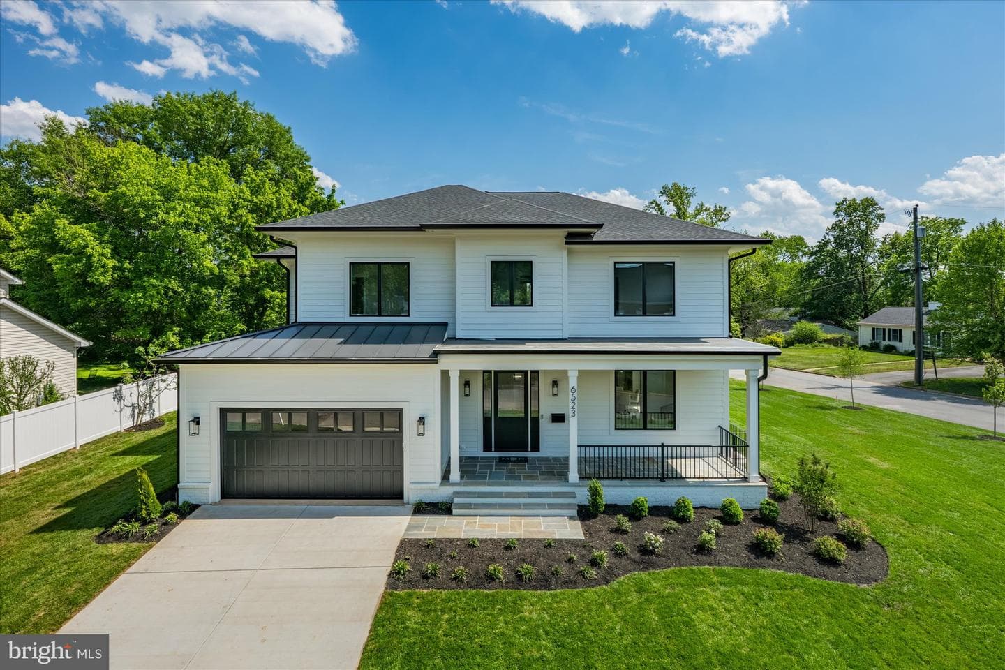 6523 Elmhirst Drive photo 2