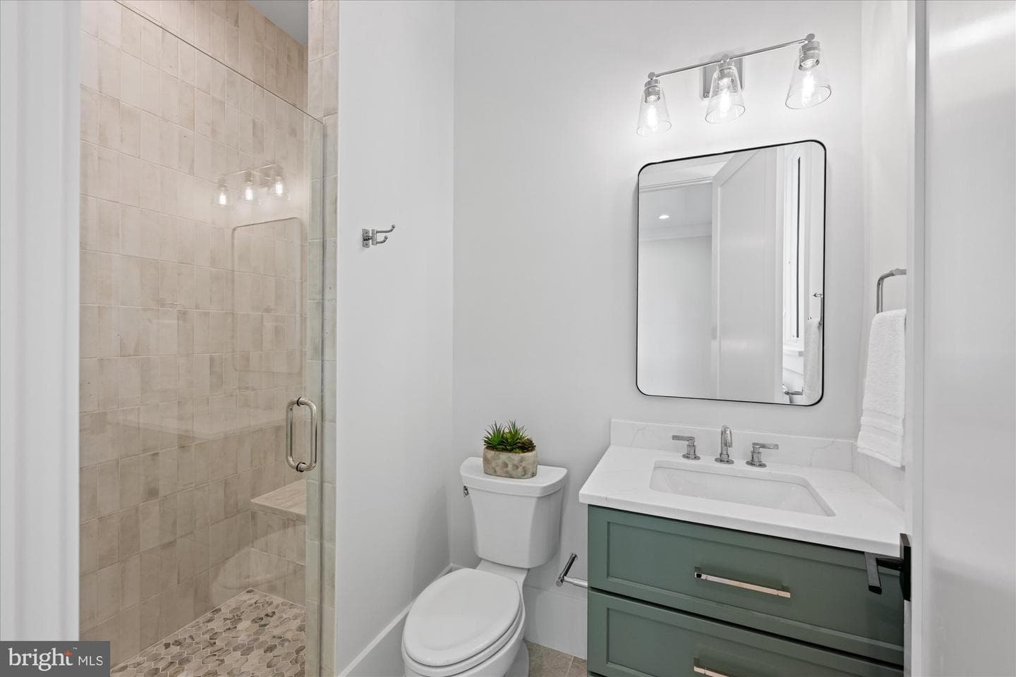 6523 Elmhirst Drive photo 25
