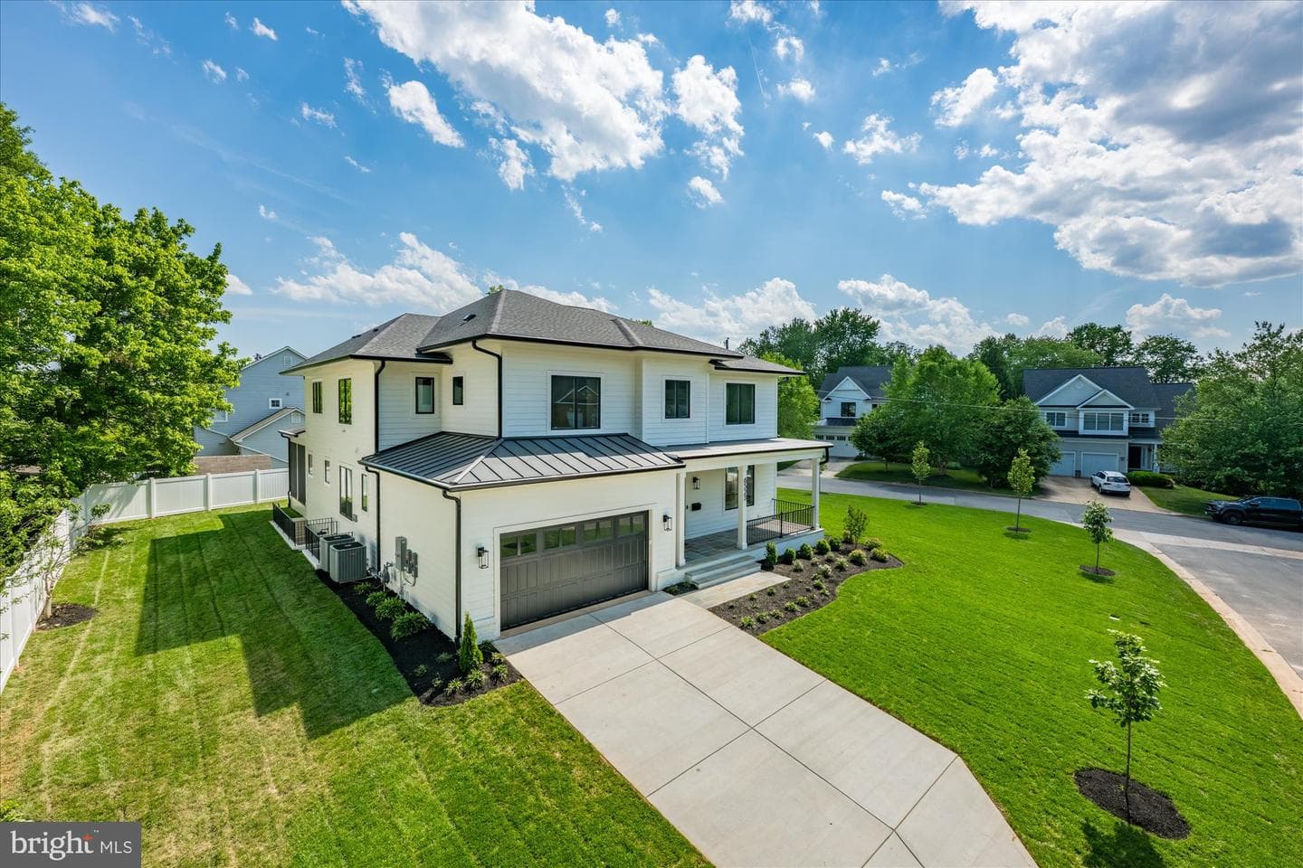 6523 Elmhirst Drive photo 6