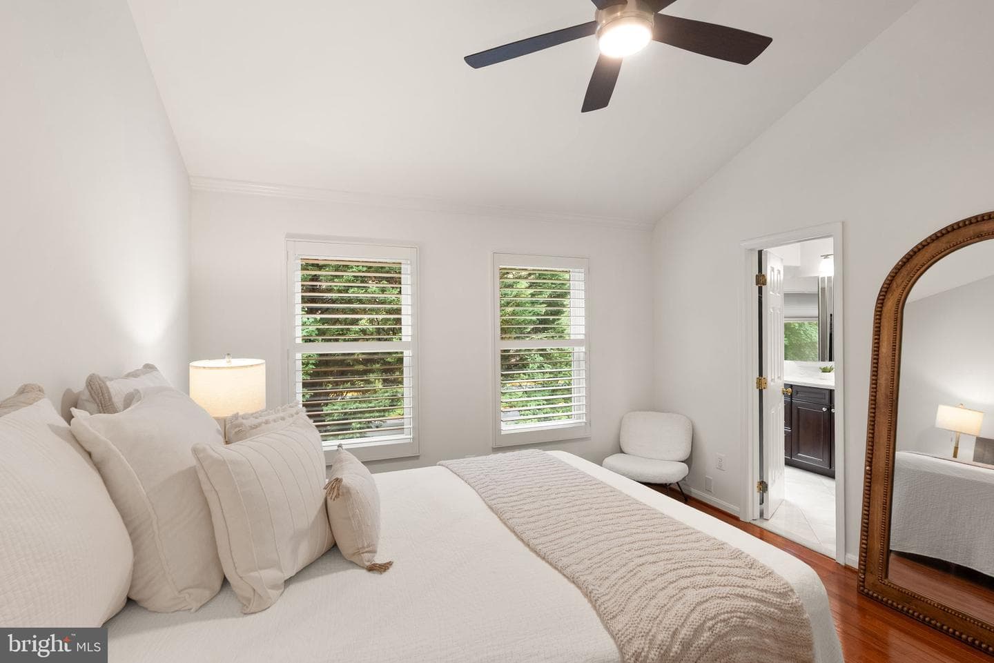 12056 Edgemere Circle photo 34