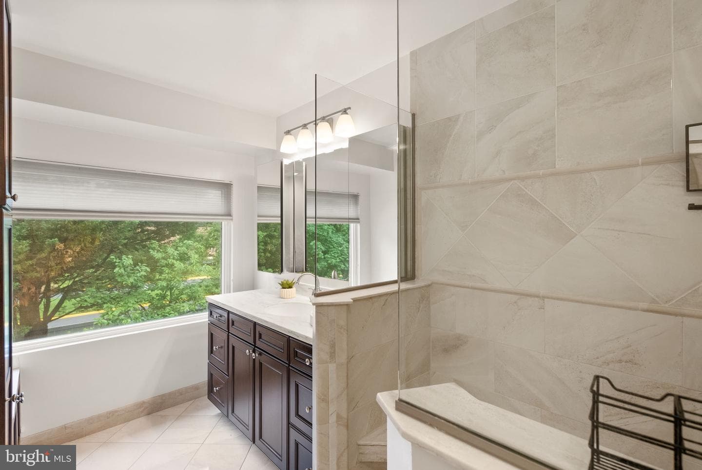 12056 Edgemere Circle photo 38