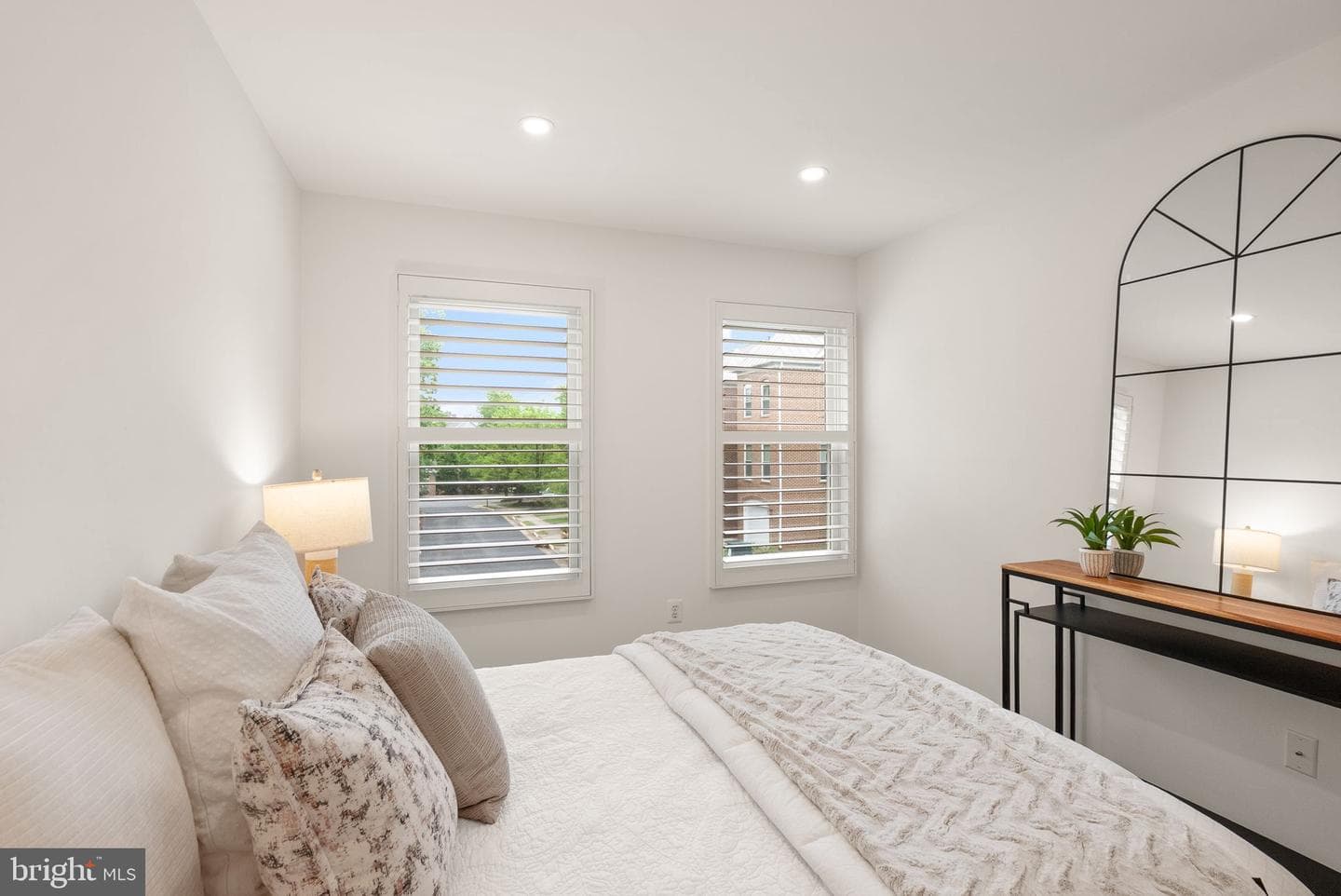 12056 Edgemere Circle photo 42