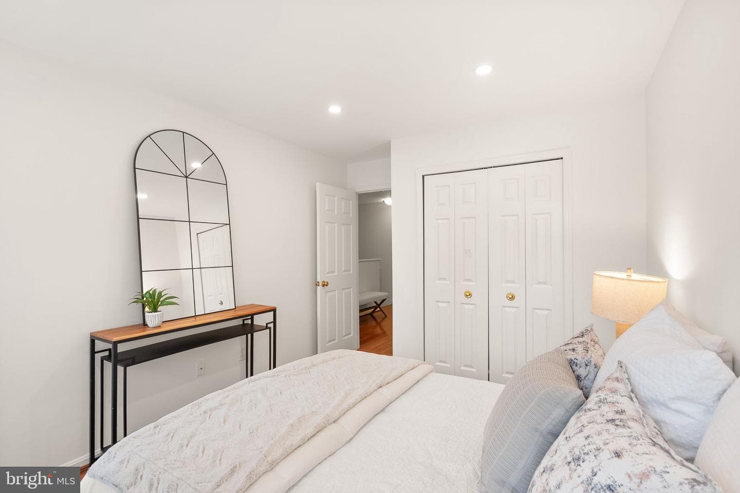 12056 Edgemere Circle photo 44