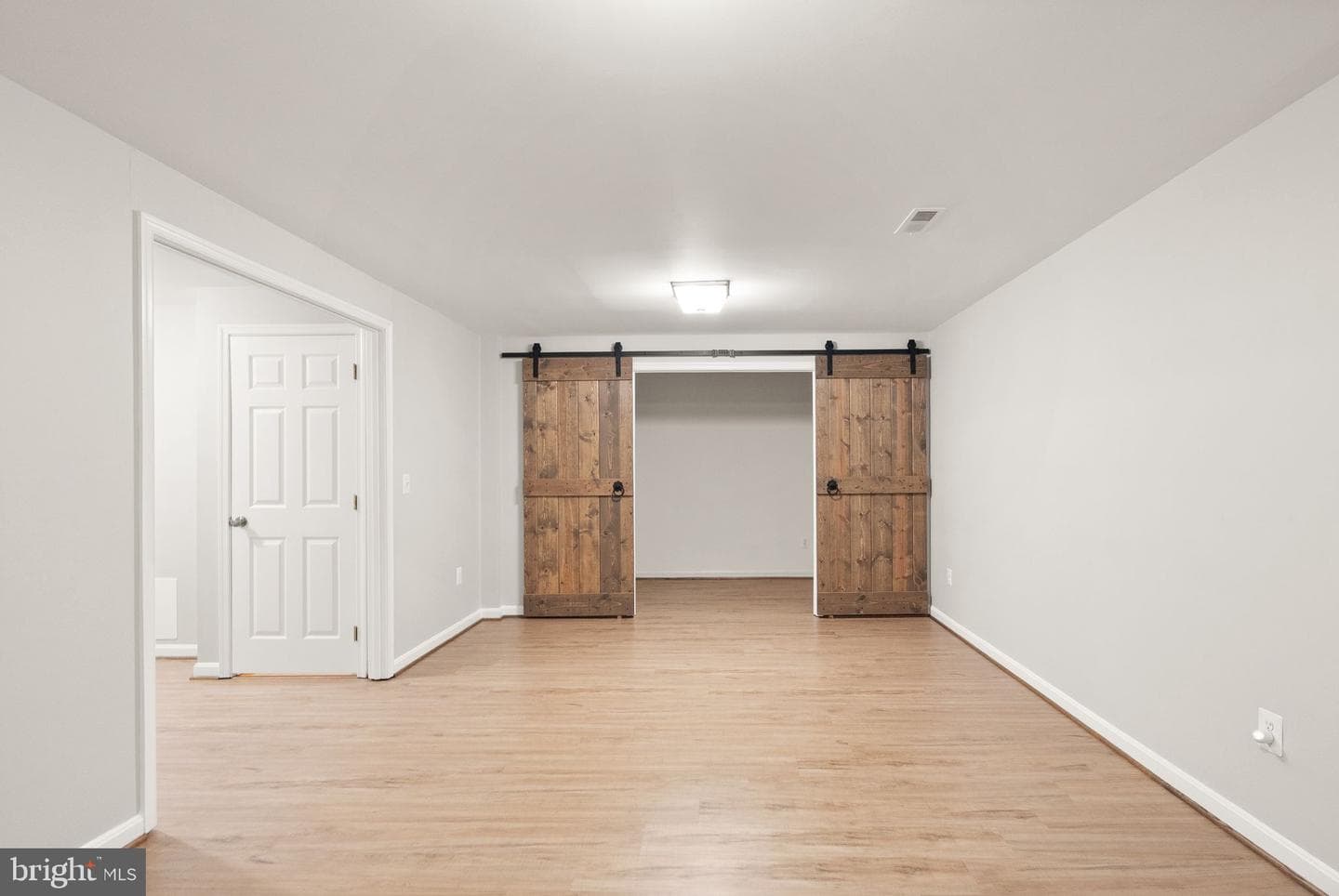 12056 Edgemere Circle photo 52