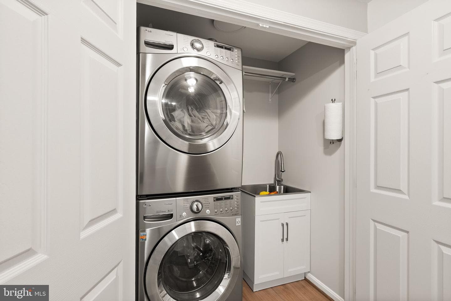 12056 Edgemere Circle photo 57