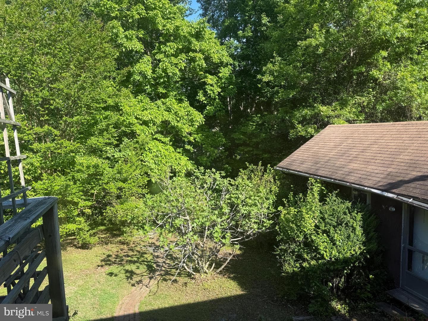 7028 Bradley Circle photo 19