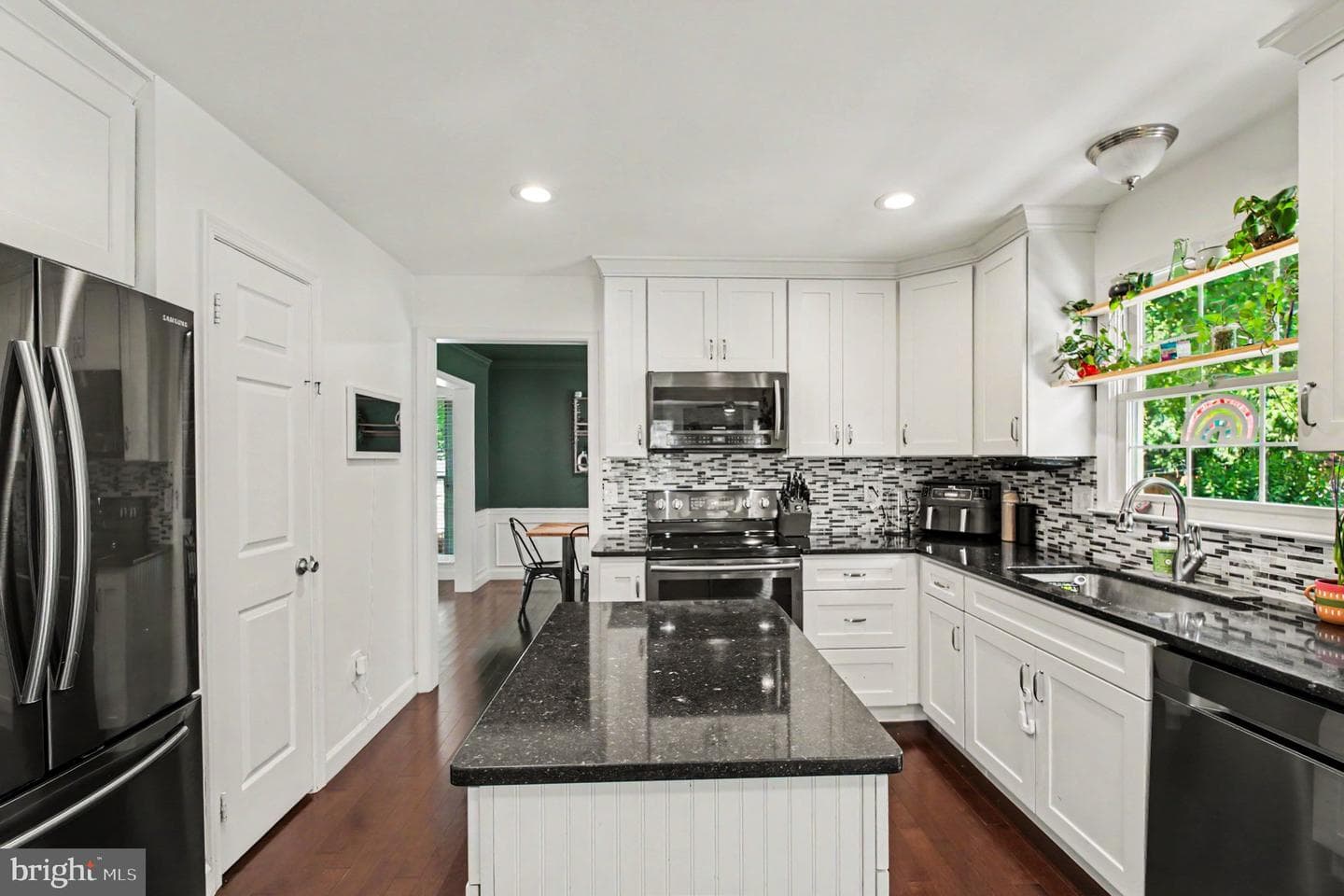 8019 Oak Bridge Lane photo 9