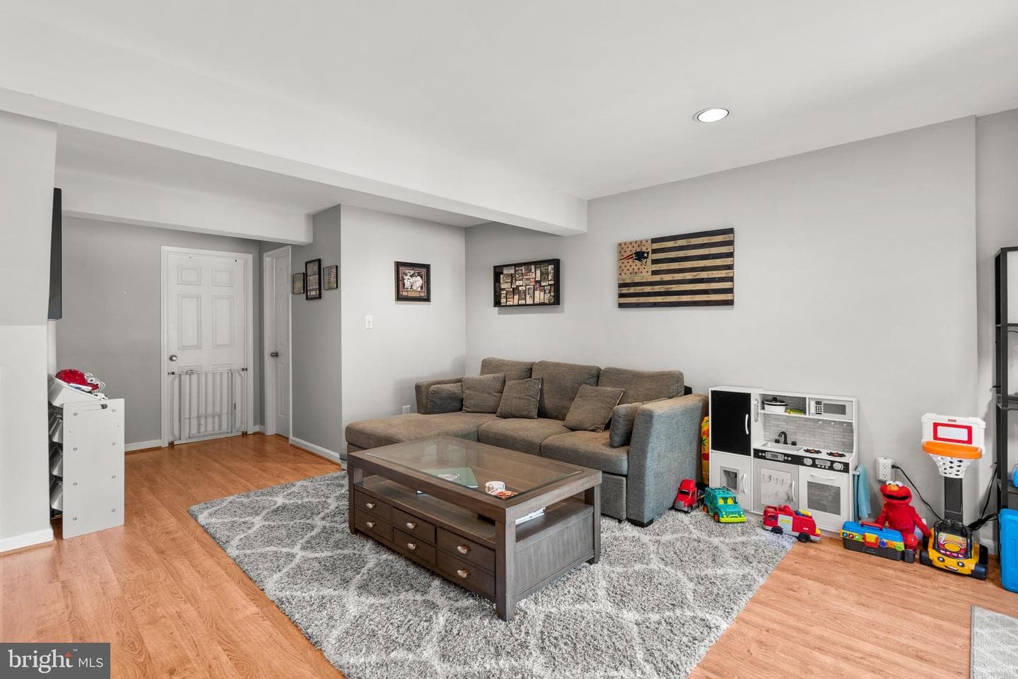 6592 Skylemar Trail photo 14