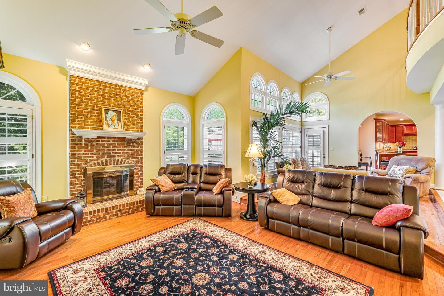1104 Safa Street photo 38