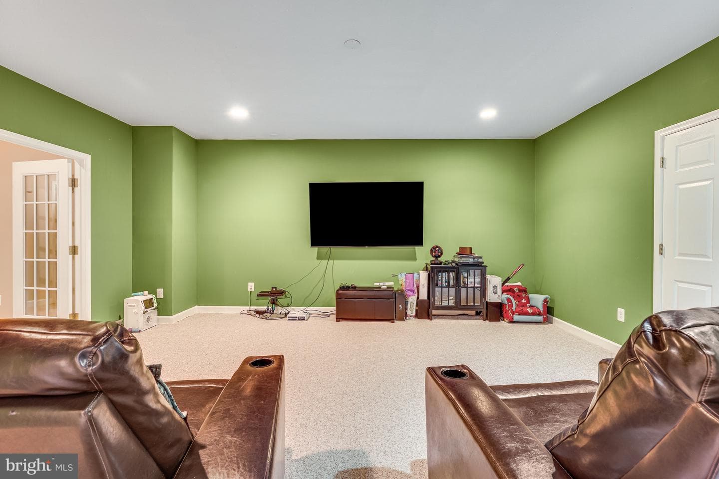 1104 Safa Street photo 71