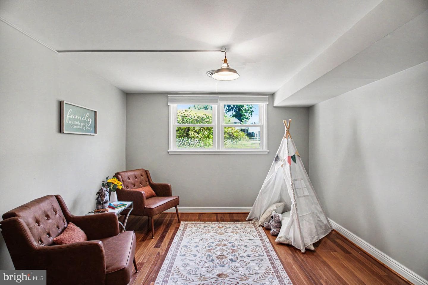 7411 Ellwood Place photo 21