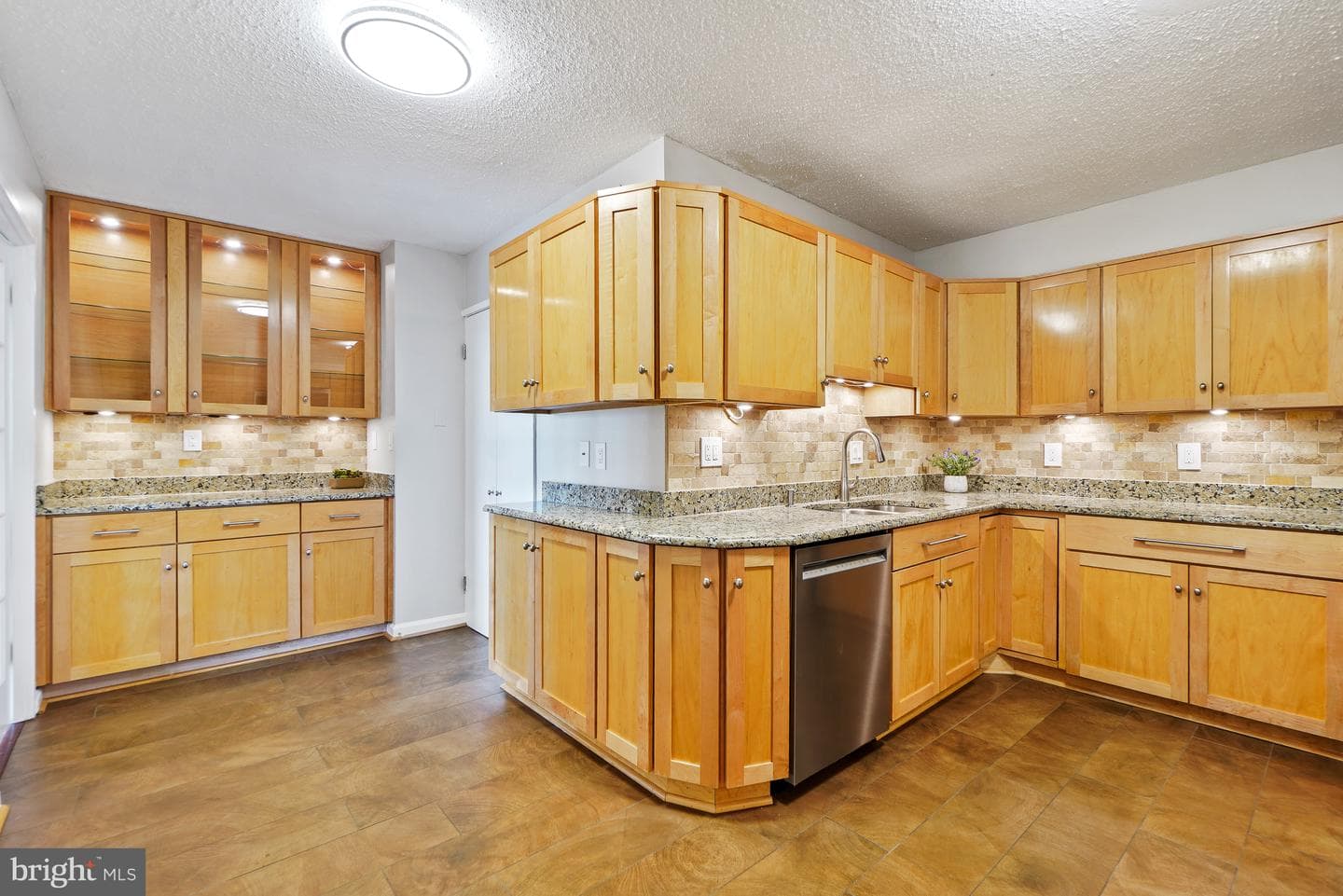 5901 Mount Eagle Drive #1005 photo 25