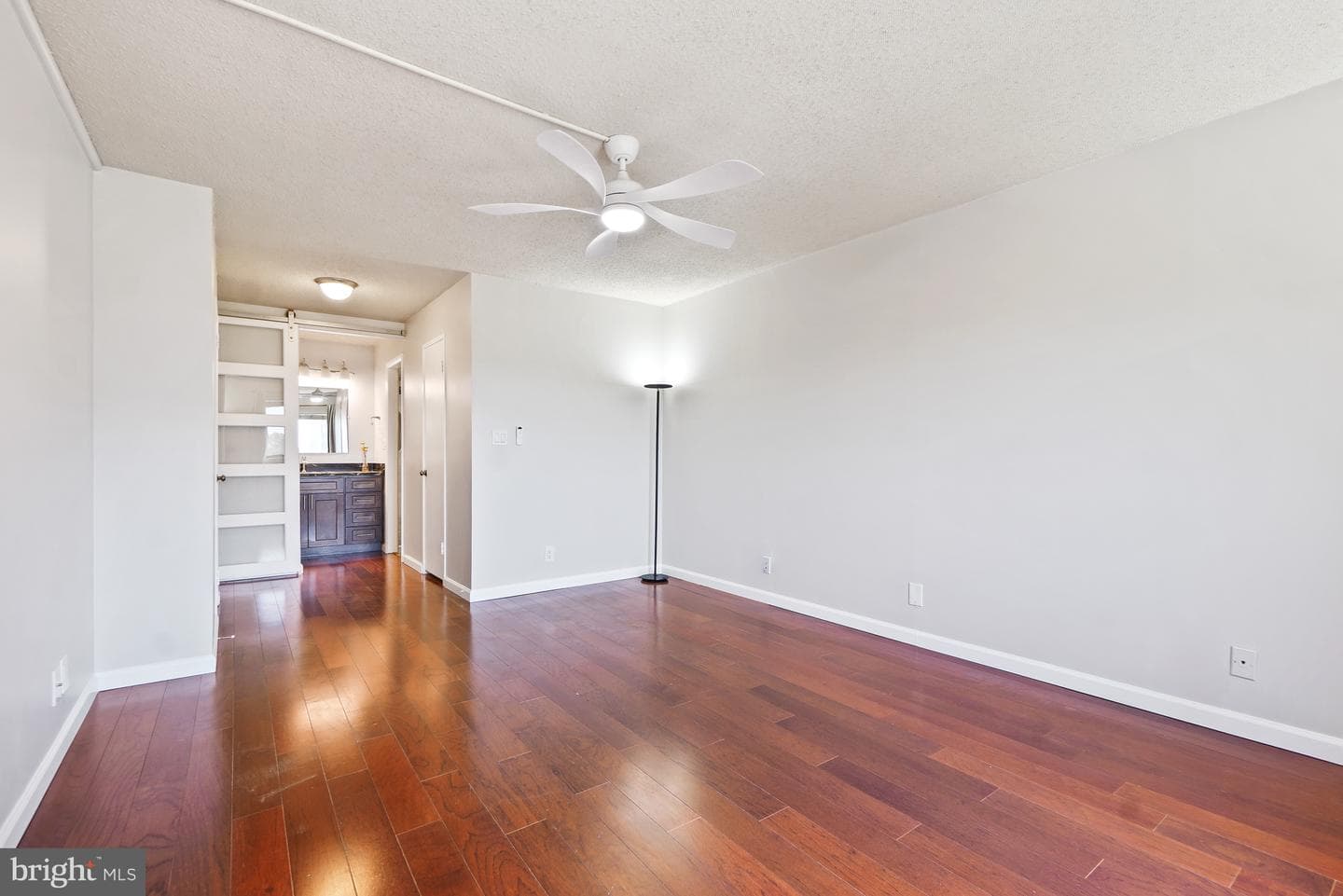 5901 Mount Eagle Drive #1005 photo 32
