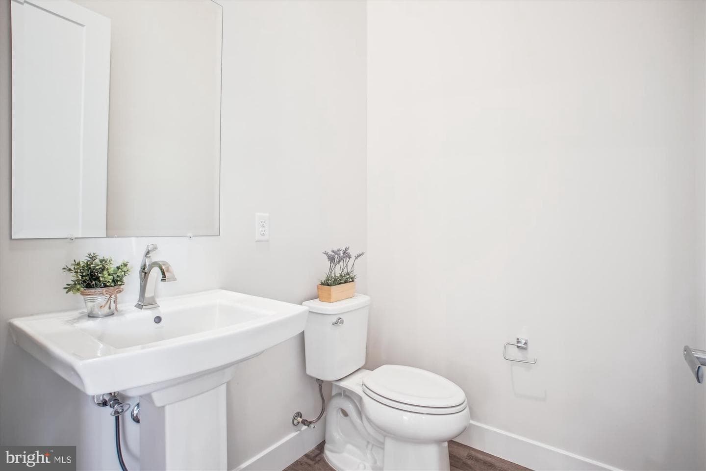 1761 Old Meadow Road #106 photo 10