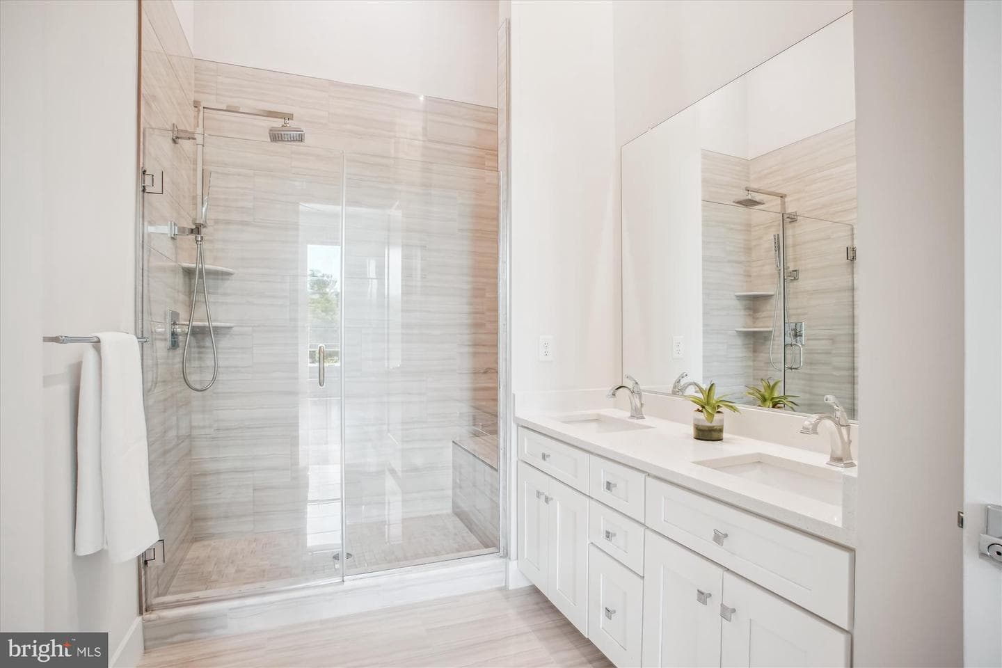 1761 Old Meadow Road #106 photo 15