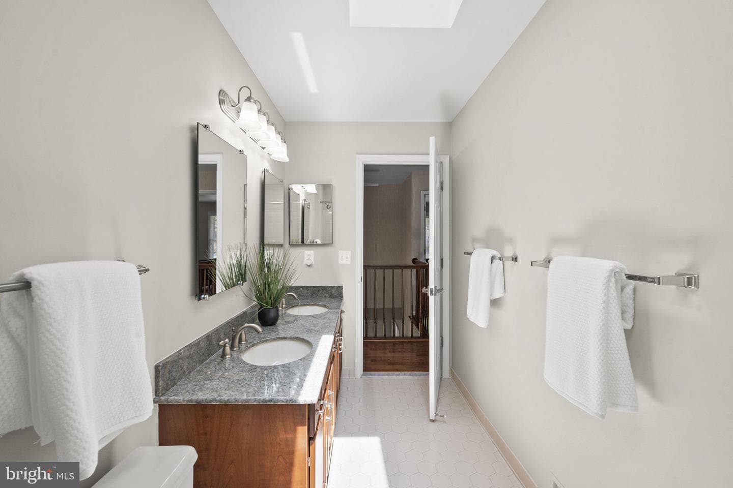 9127 Scott Street photo 80