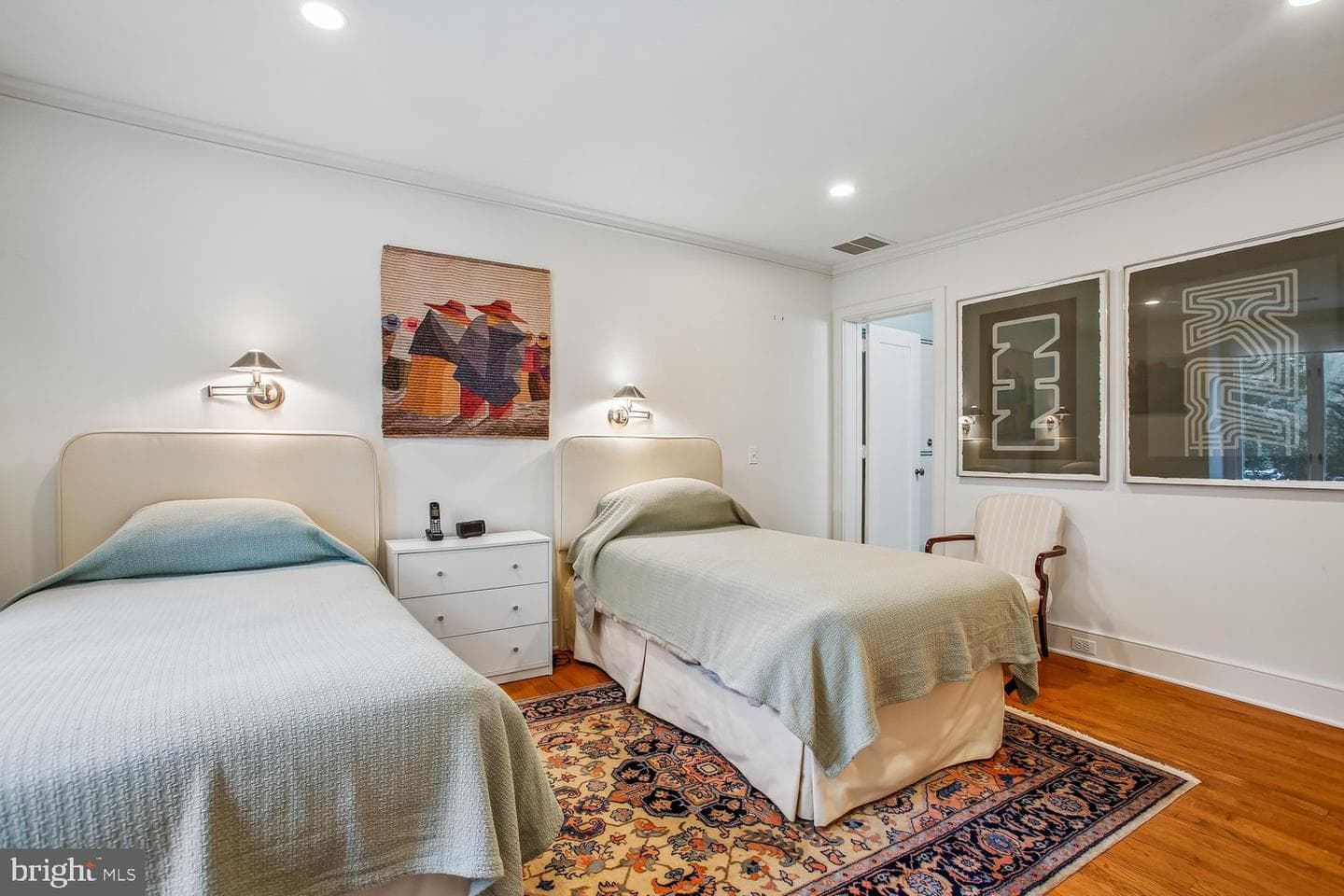 700 Belgrove Road photo 45