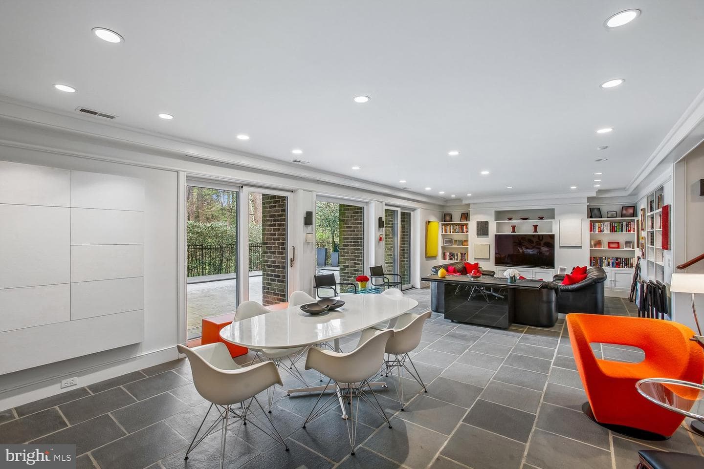 700 Belgrove Road photo 54