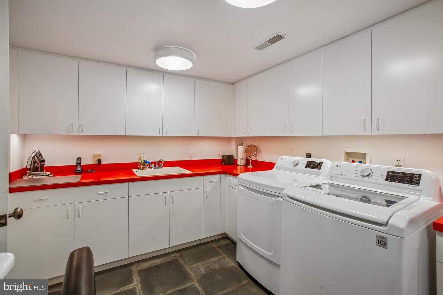 700 Belgrove Road photo 61