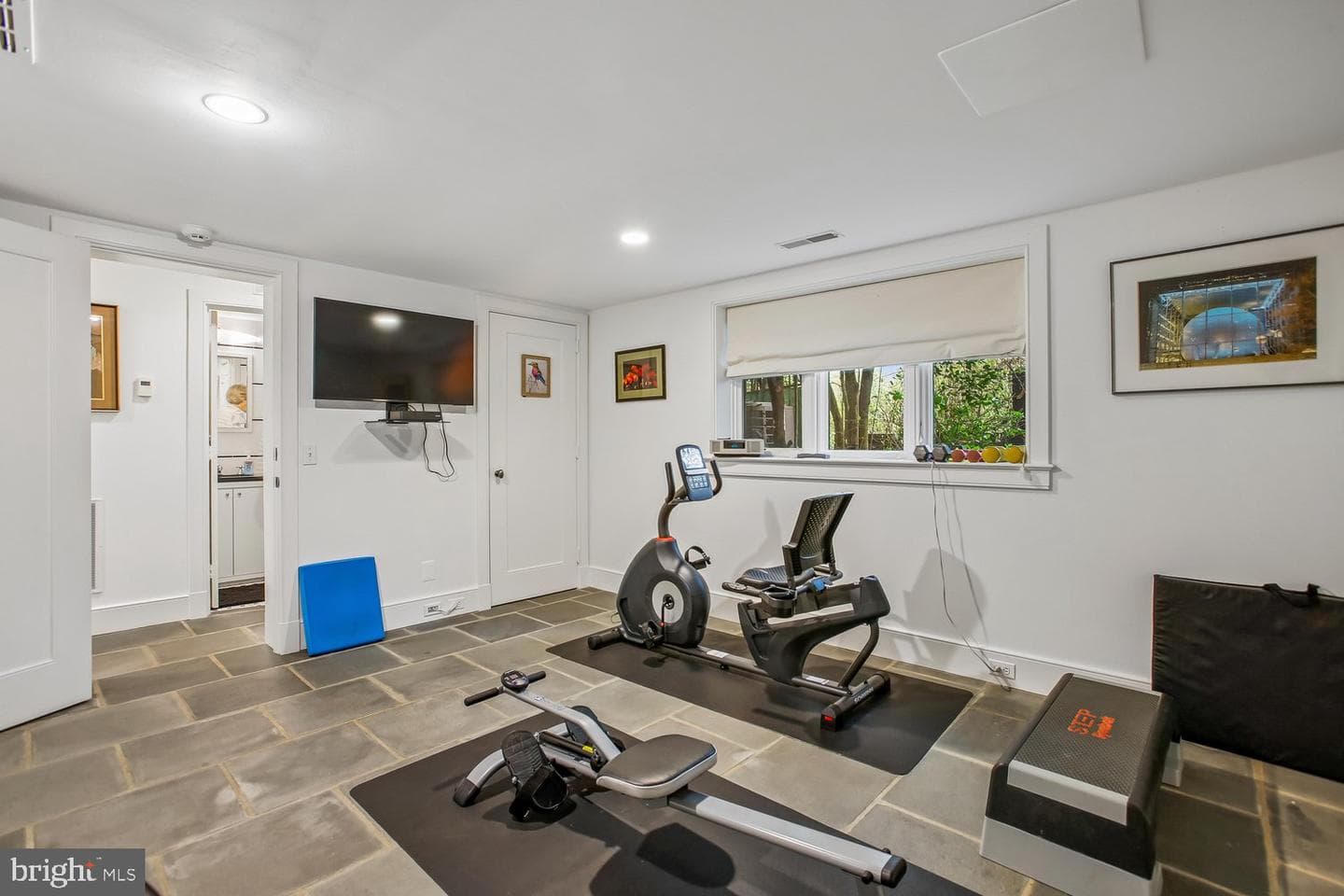 700 Belgrove Road photo 66