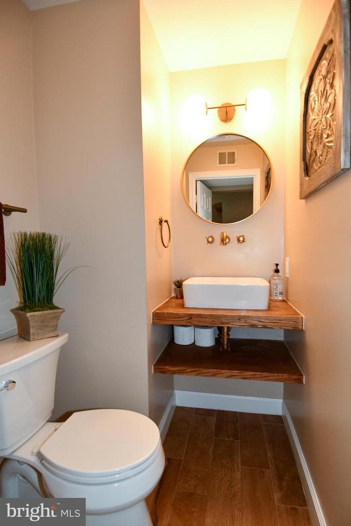6531 Palisades Drive photo 24
