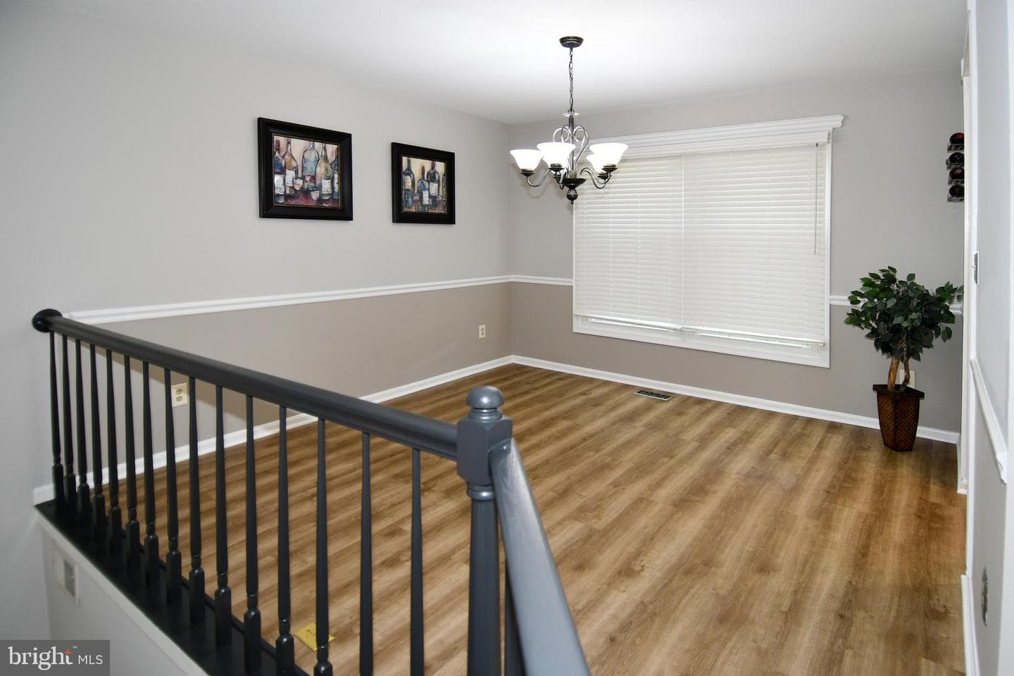6531 Palisades Drive photo 8