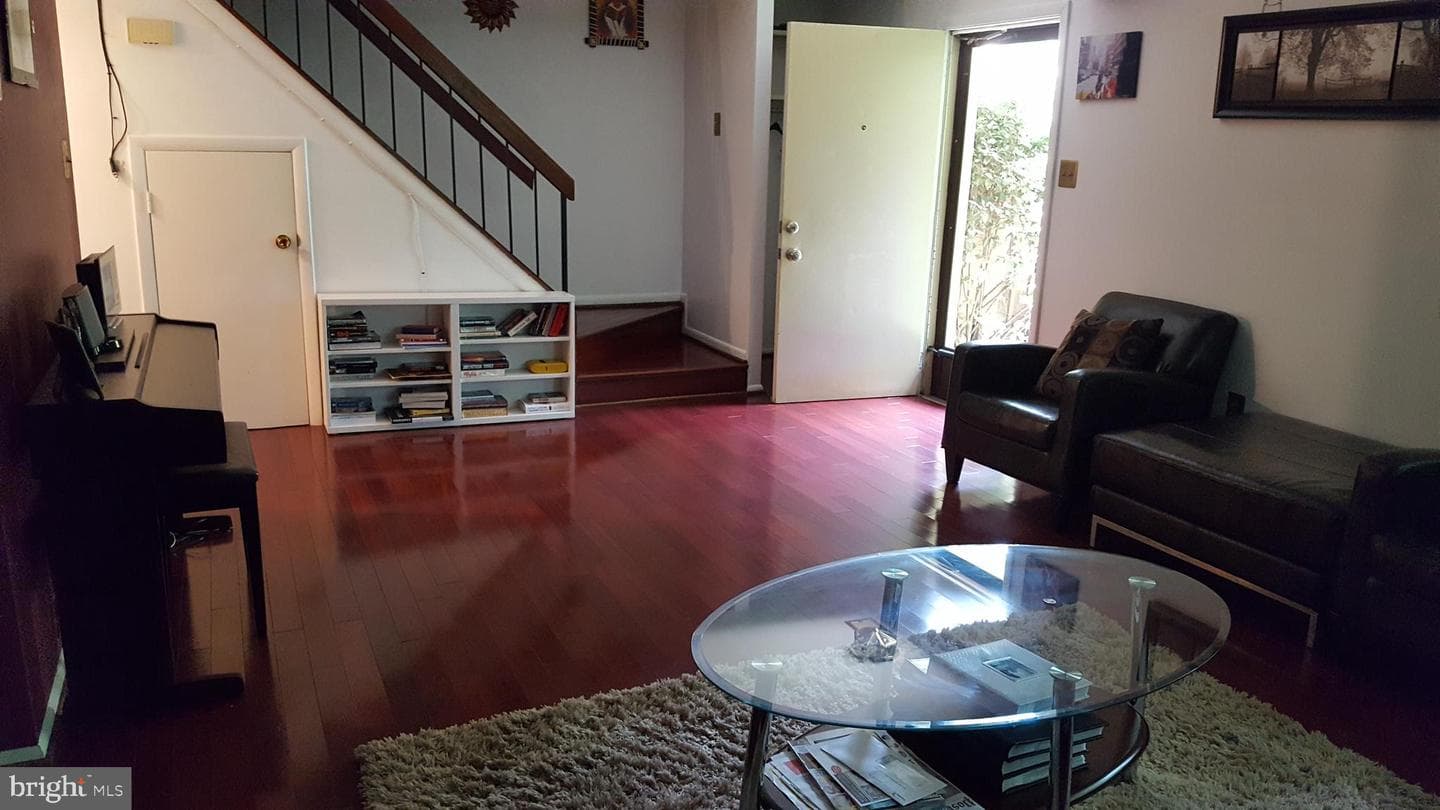 10699 Spring Oak Court photo 3