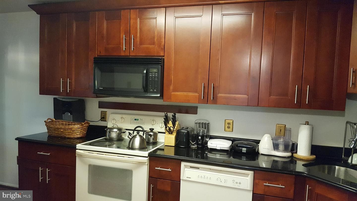 10699 Spring Oak Court photo 9