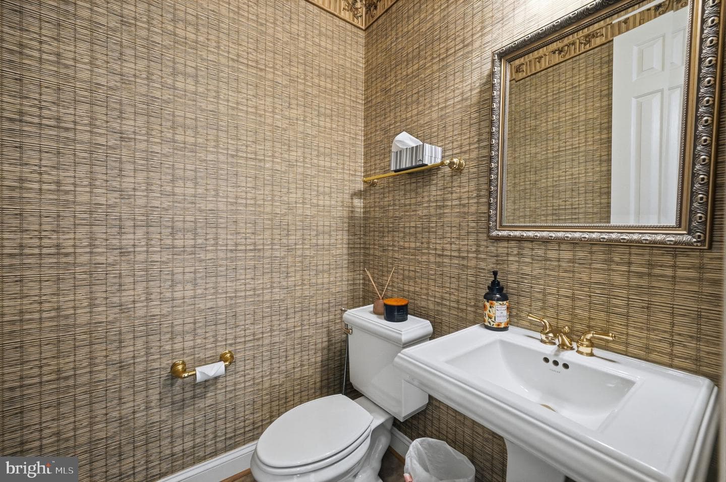 11693 Caris Glenne Drive photo 24