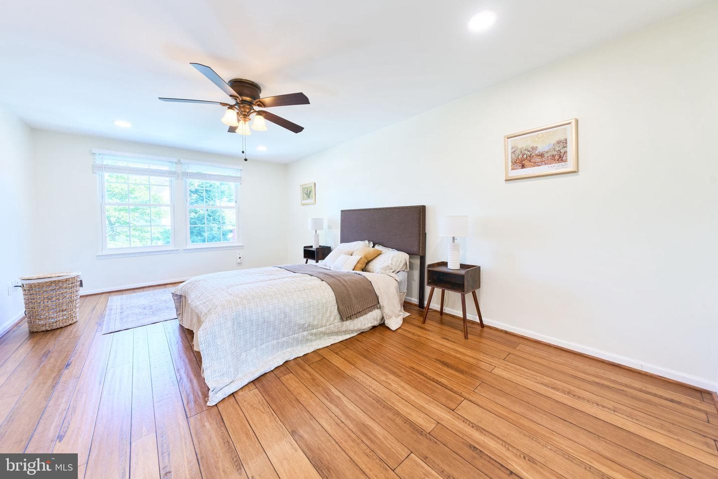 5416 Hedgerow Court photo 37