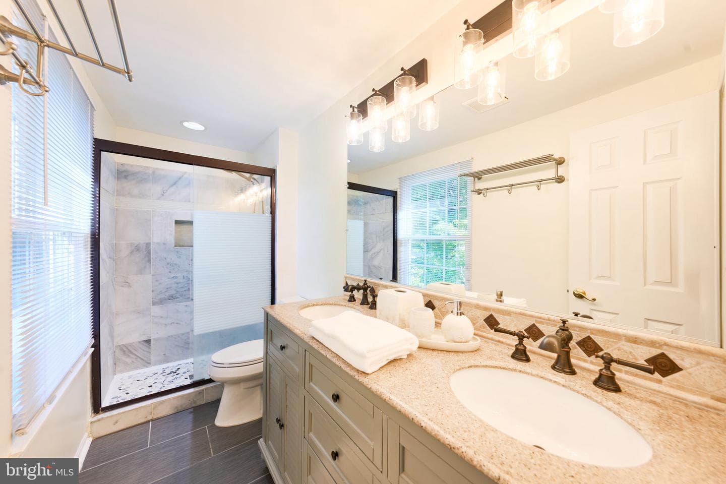 5416 Hedgerow Court photo 6