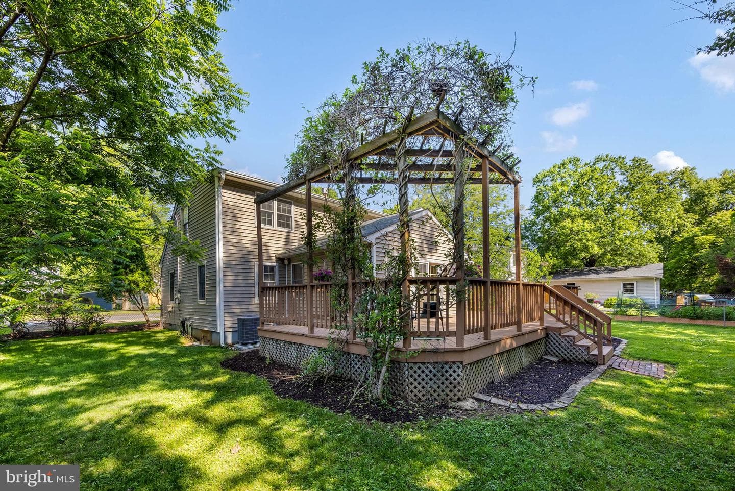 2833 Bolling Road photo 36