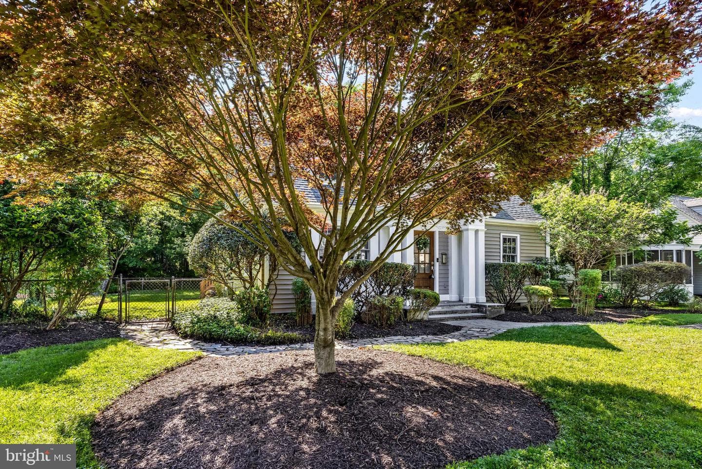2833 Bolling Road photo 39