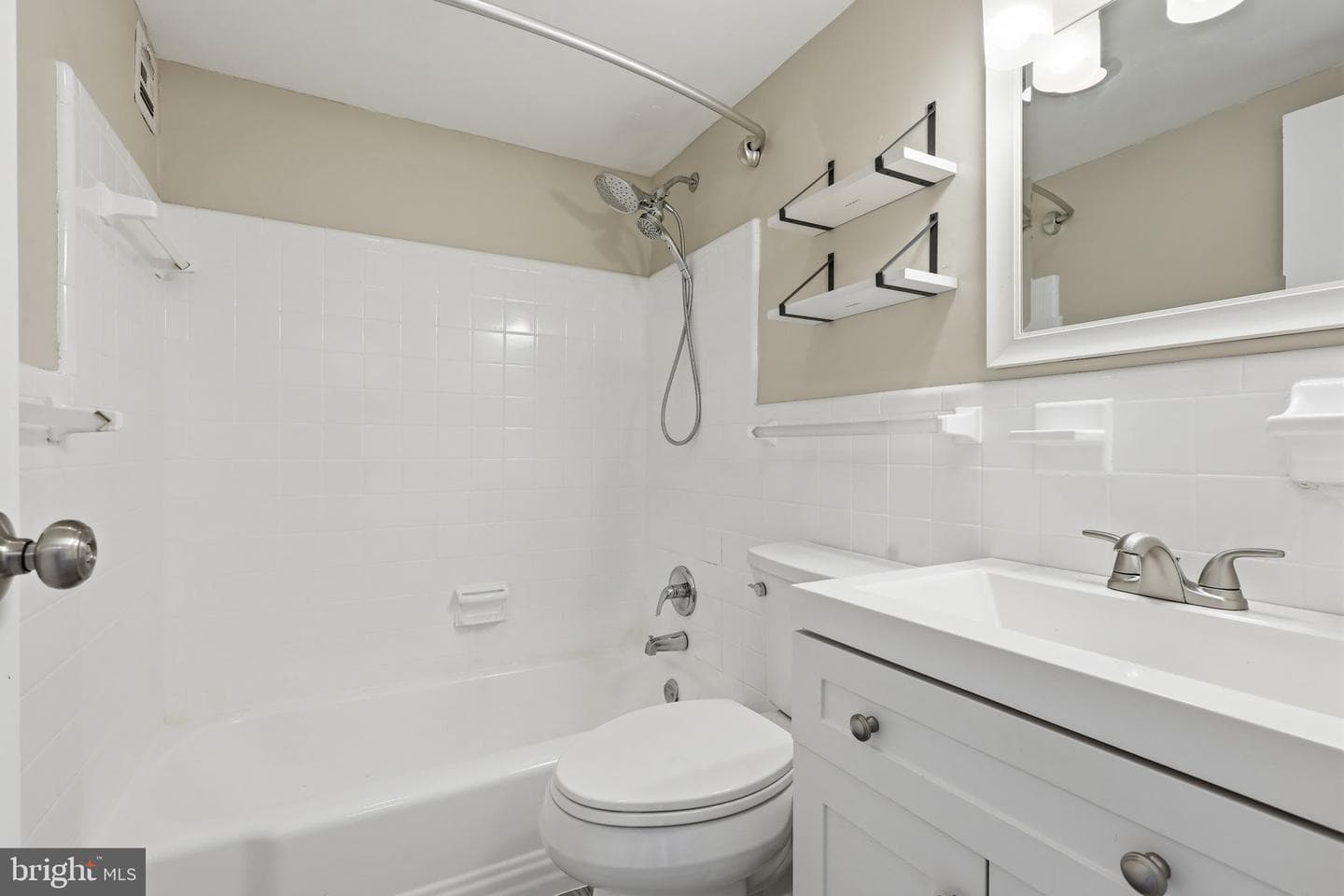 6631 Wakefield Drive #519 photo 13