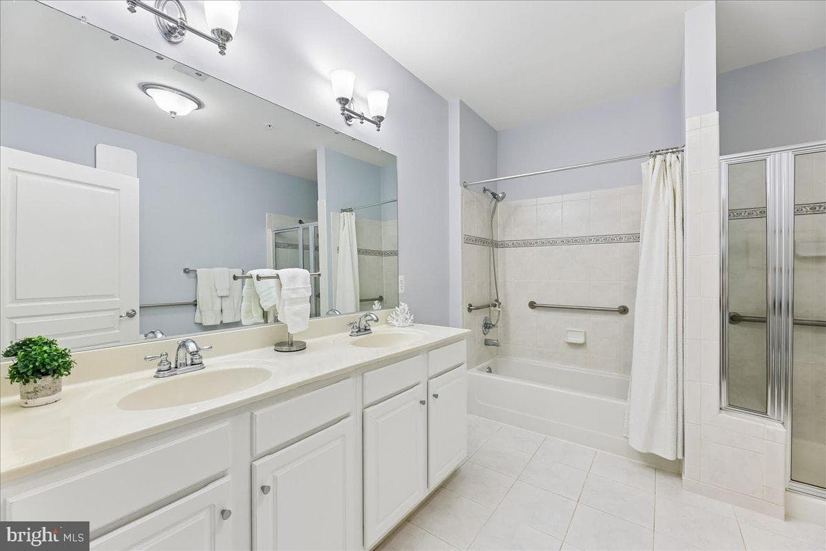7880 Rolling Woods Court #2103 photo 21