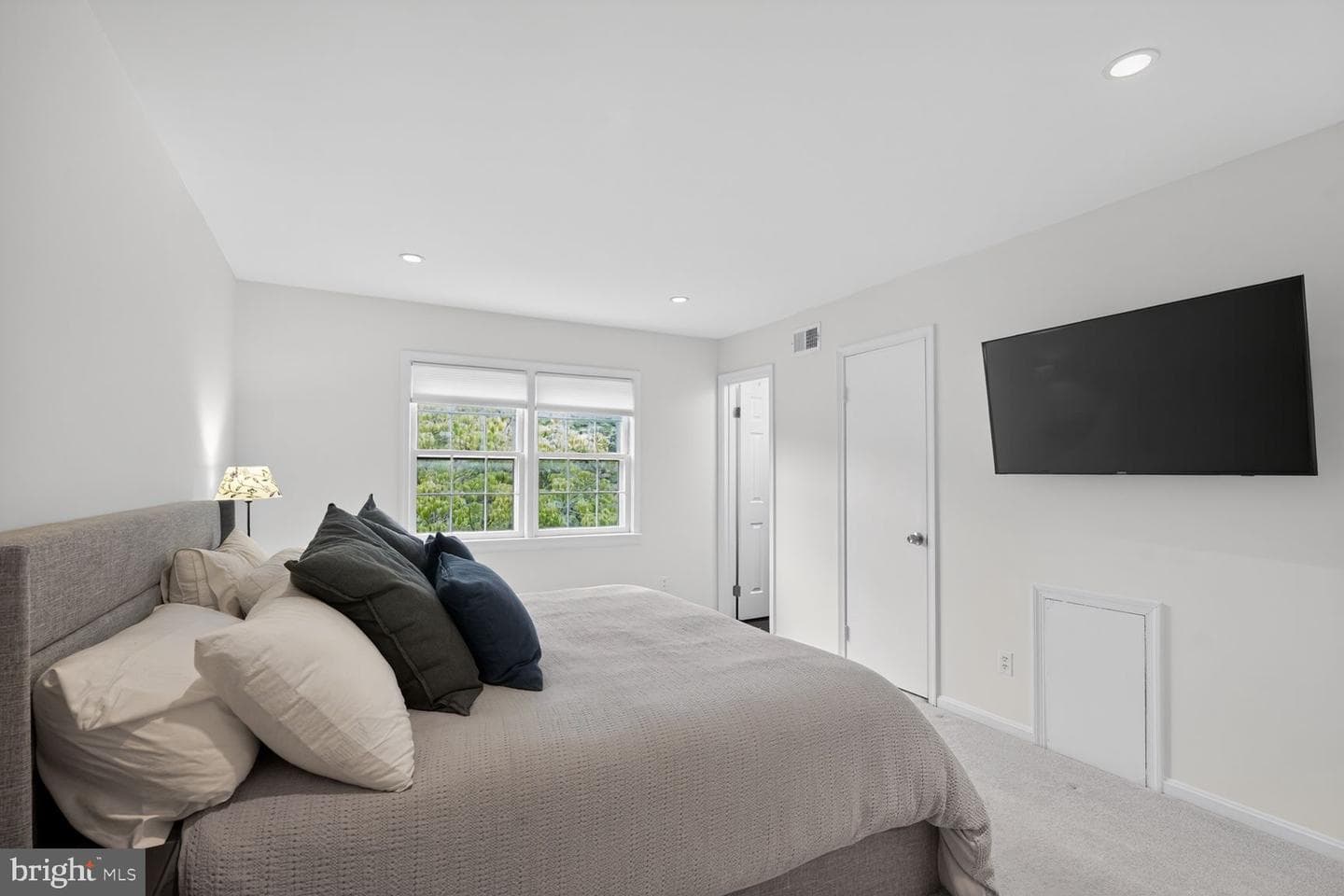 7024 Alicent Place photo 20