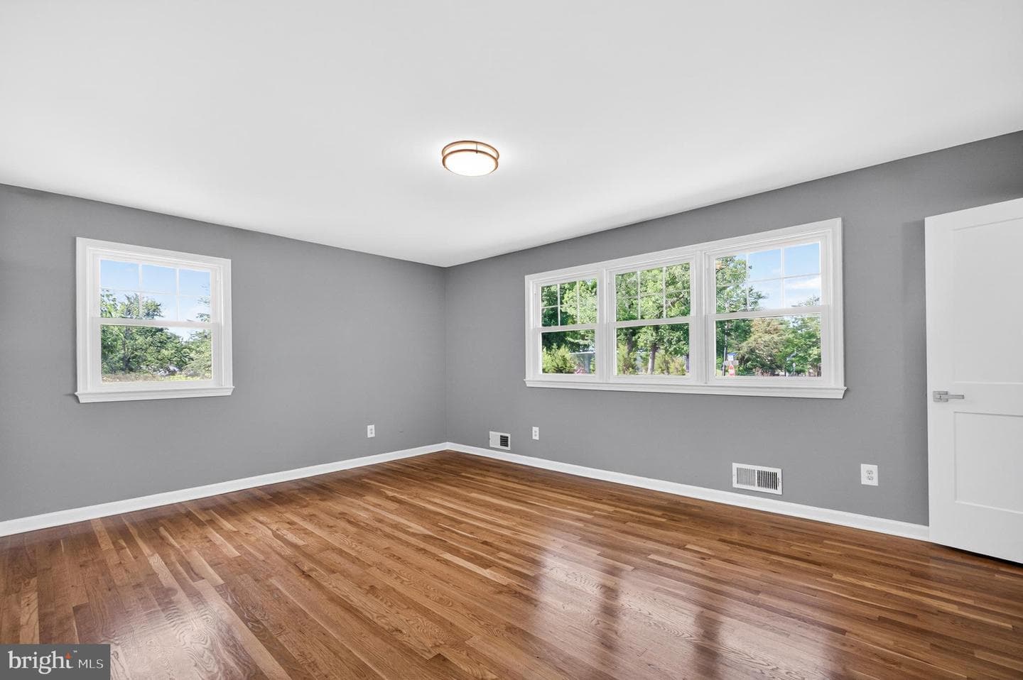 7108 Waldorf Lane photo 26