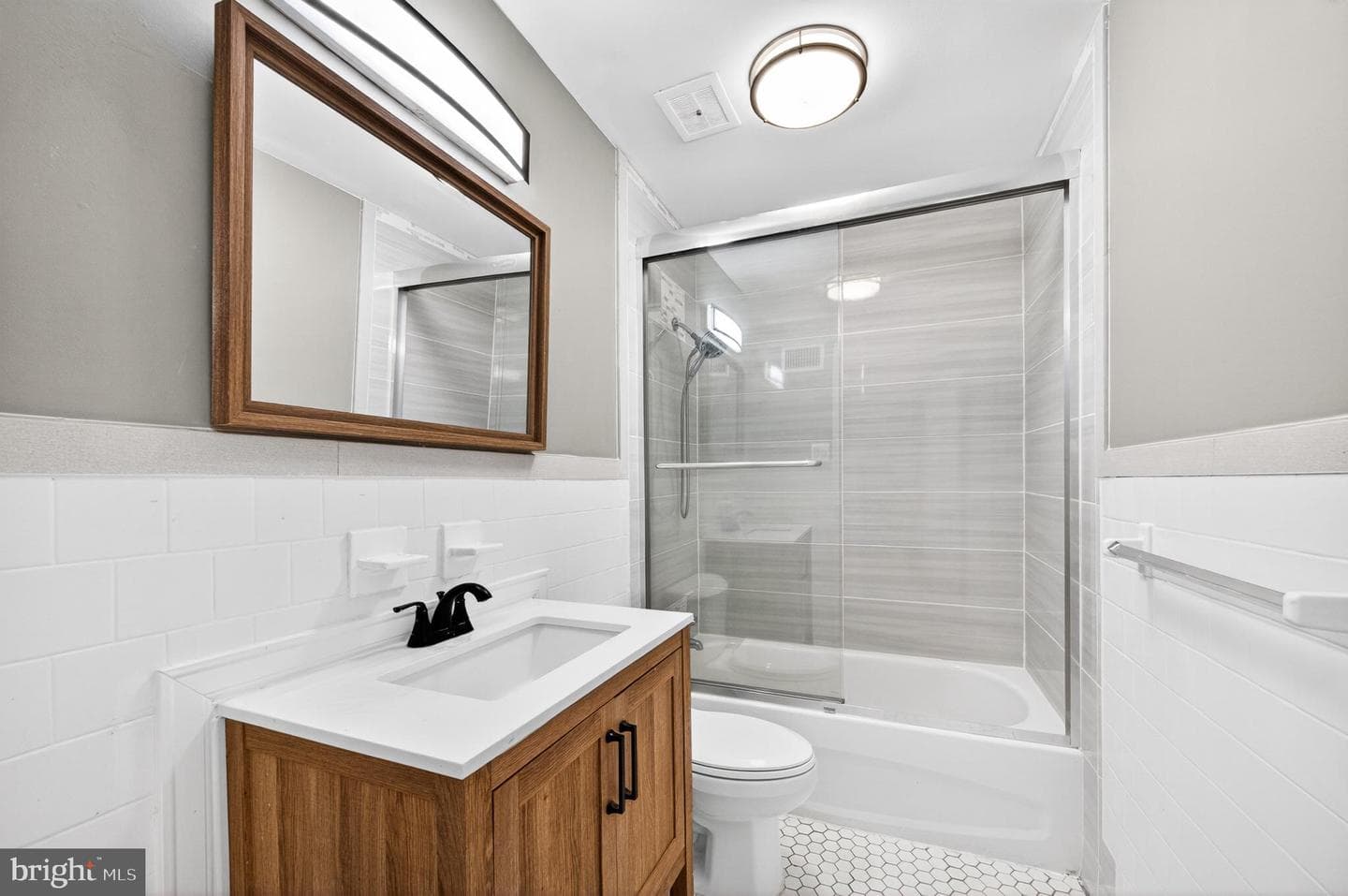 7108 Waldorf Lane photo 36