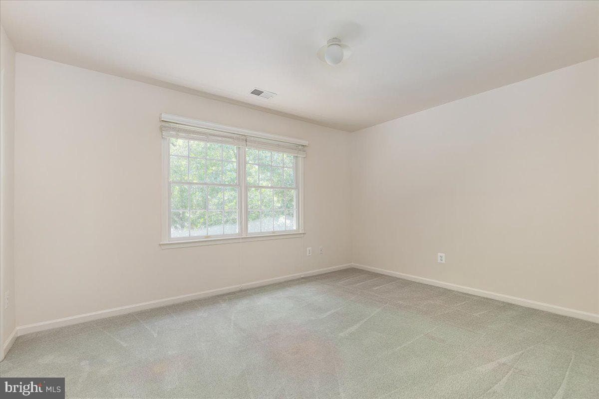 12221 Harbor Town Circle photo 35