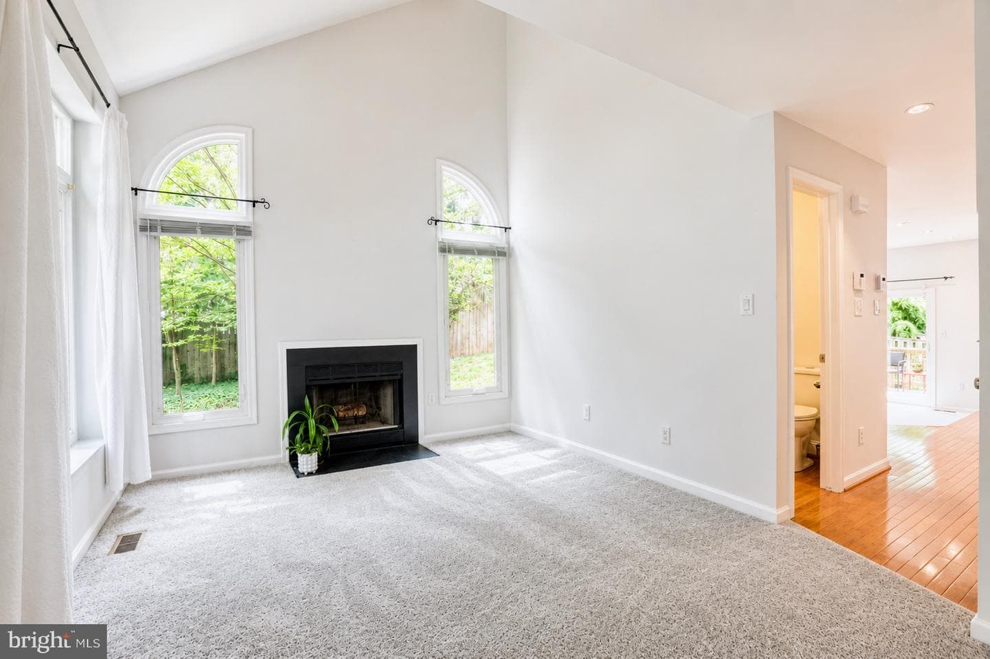 1025 Boros Court photo 10