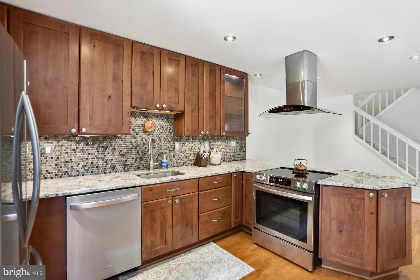1025 Boros Court photo 5