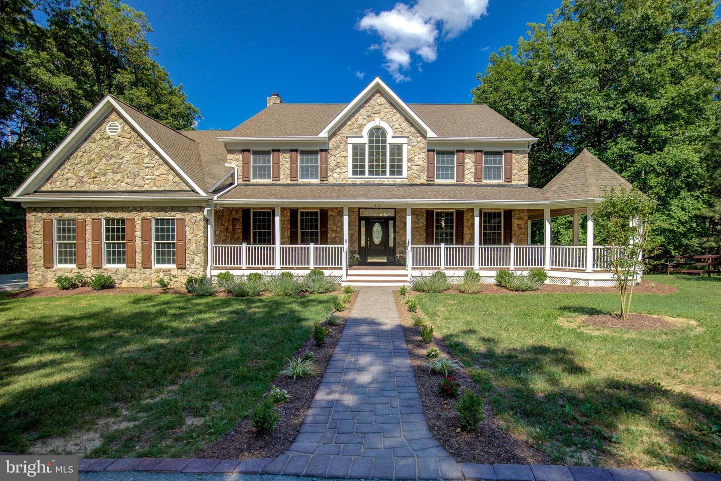 813 Blacks Hill Road, Great Falls