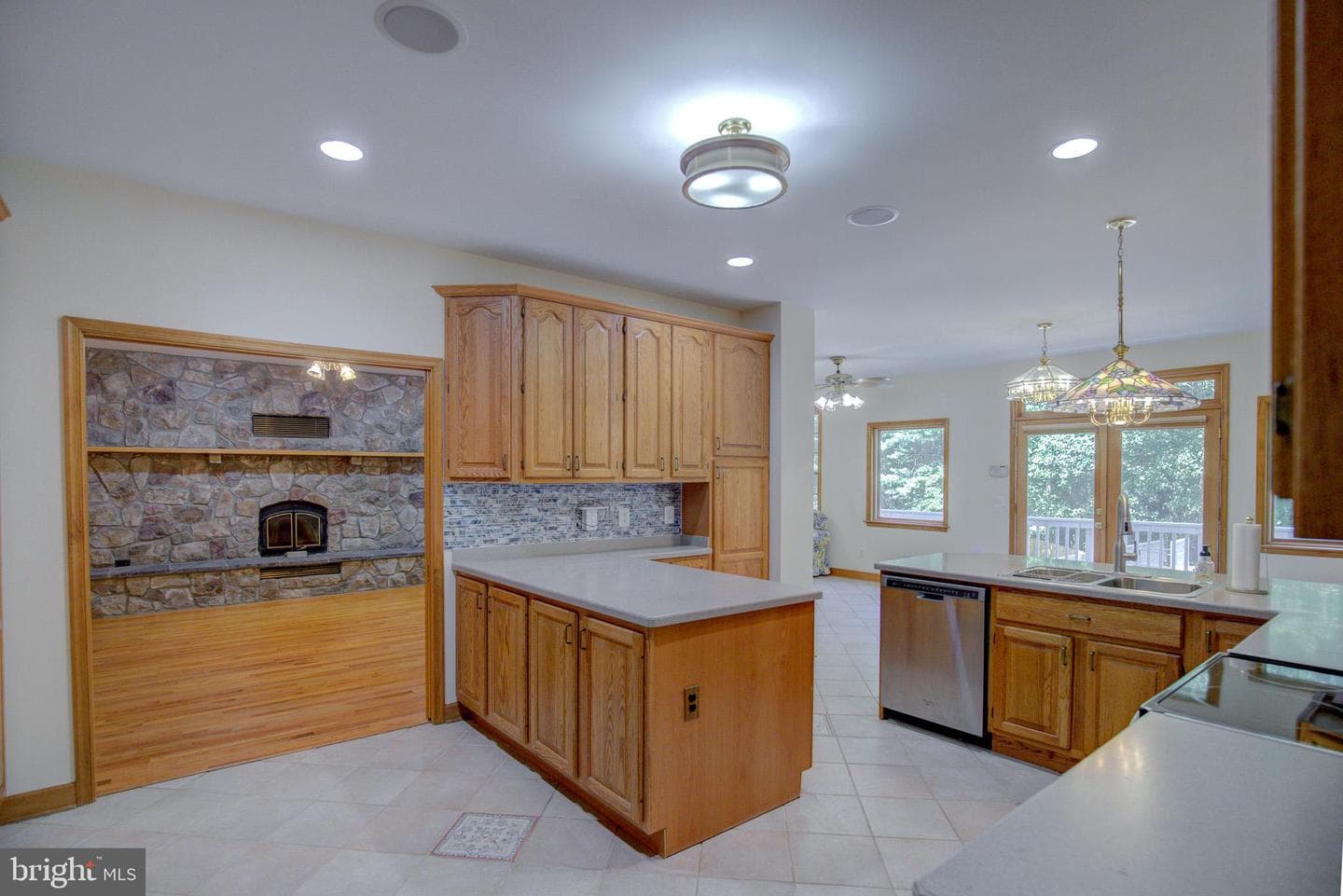 813 Blacks Hill Road photo 26