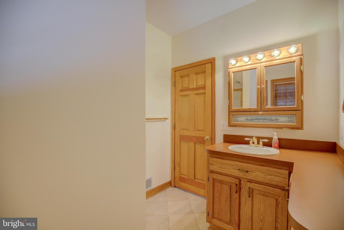 813 Blacks Hill Road photo 41