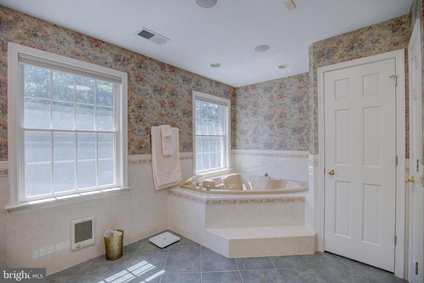 813 Blacks Hill Road photo 46