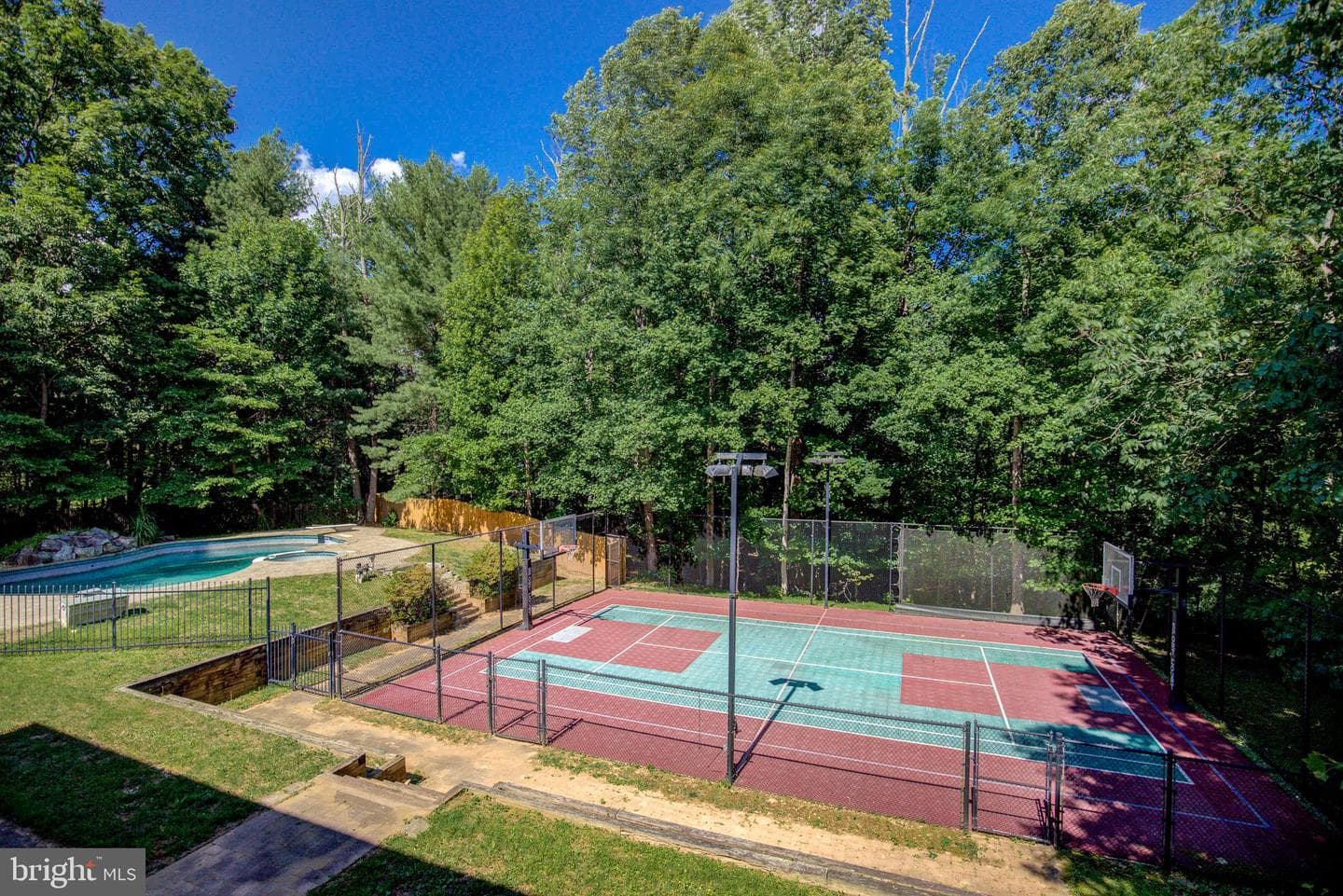 813 Blacks Hill Road photo 77