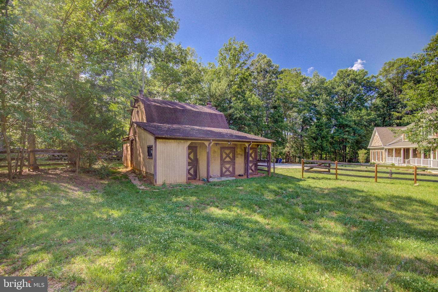813 Blacks Hill Road photo 86